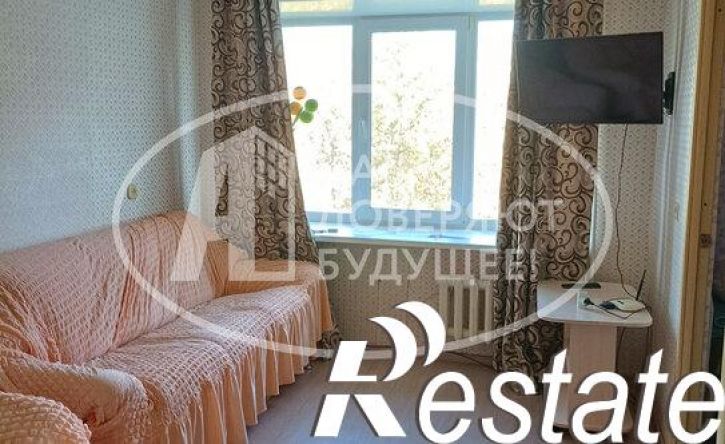 4-комн квартира улица Нефтяников, 12А,  д. 12А