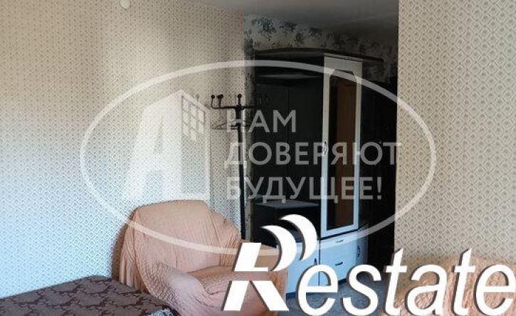 4-комн квартира улица Нефтяников, 12А,  д. 12А