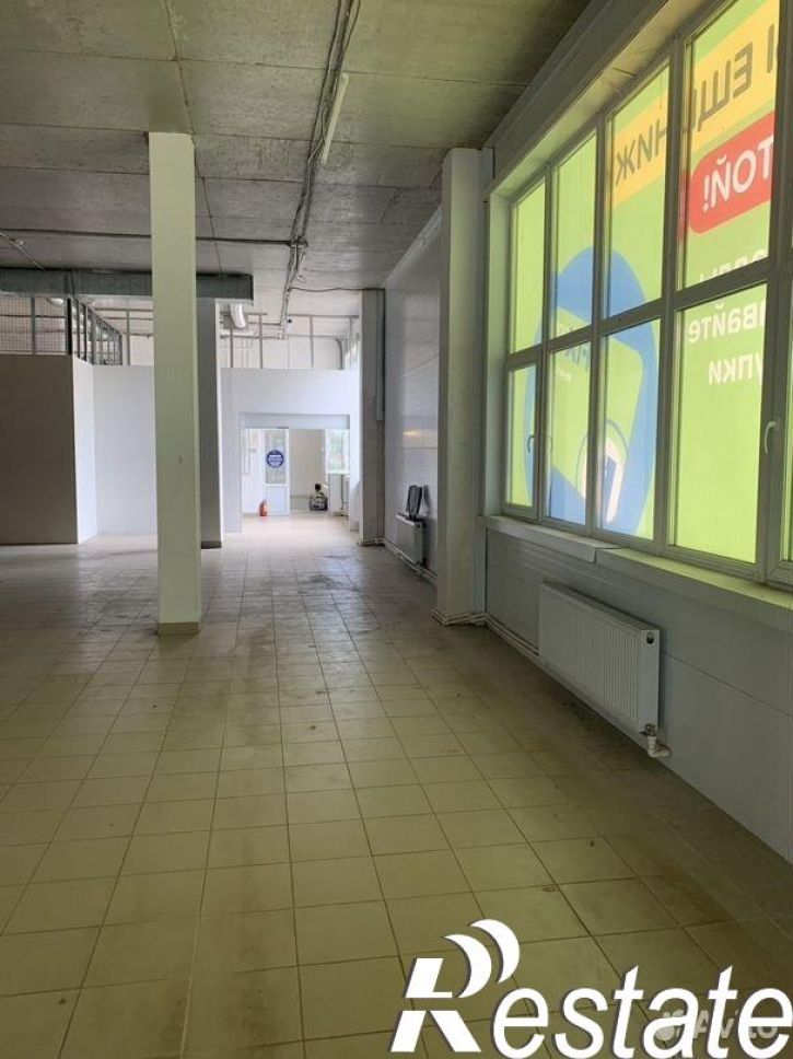 Торговое помещение улица Энтузиастов, 11Б,  д. 11Б