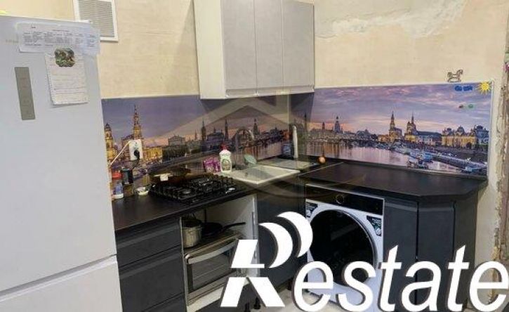 2-комн квартира улица Олега Кошевого, 6,  д. 6