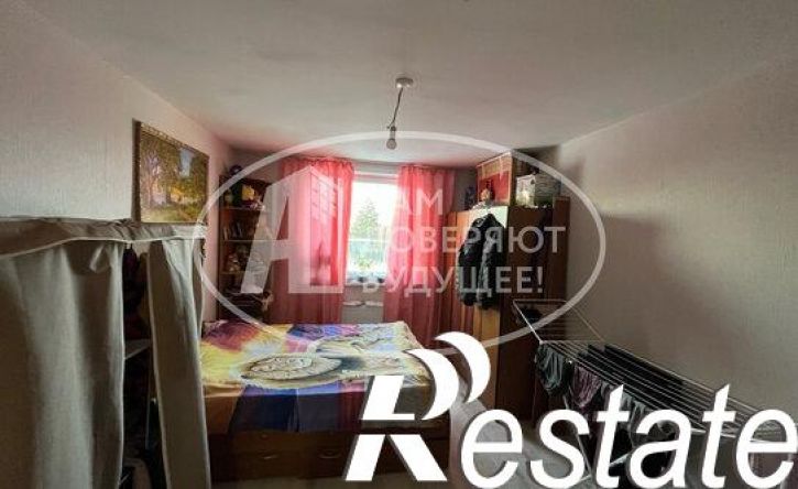 3-комн квартира улица Космонавтов, 3,  д. 3