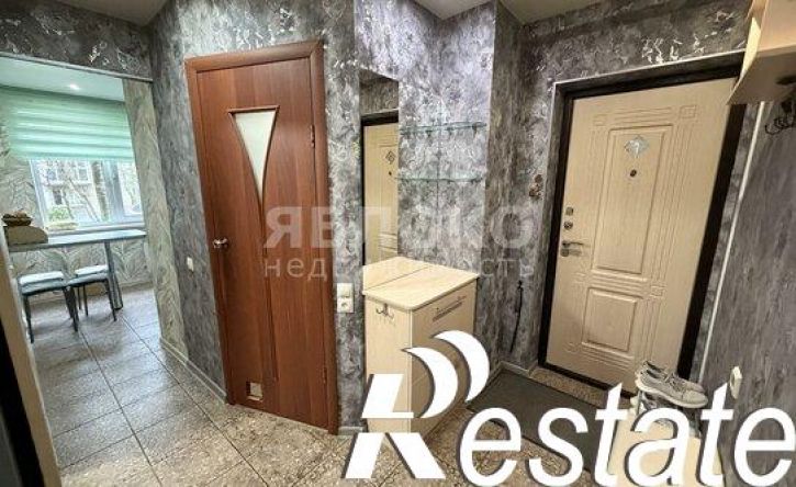 2-комн квартира улица Черняховского, 32,  д. 32