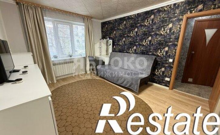2-комн квартира улица Черняховского, 32,  д. 32