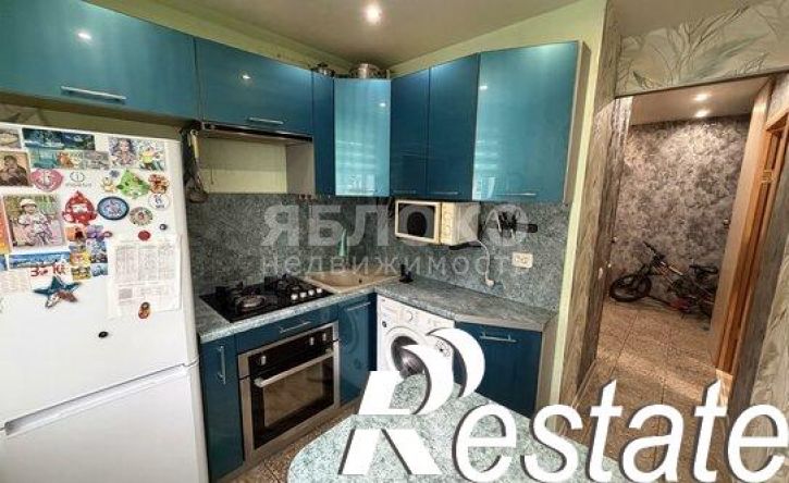 2-комн квартира улица Черняховского, 32,  д. 32