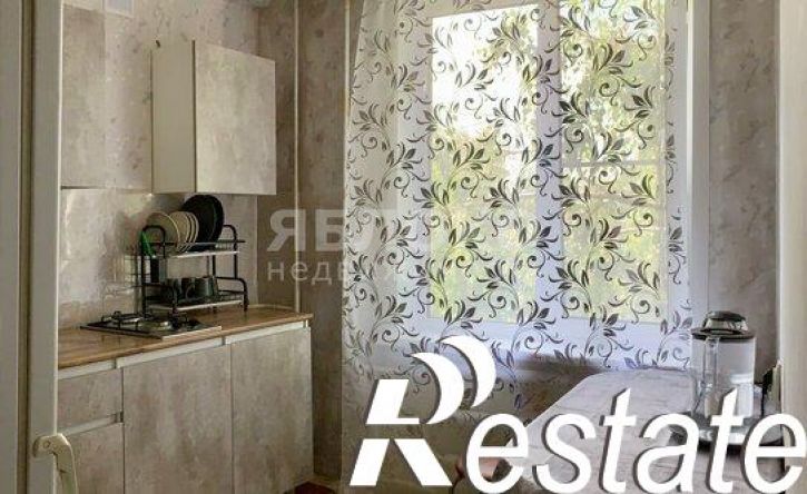 1-комн квартира улица Ломоносова, 100,  д. 100