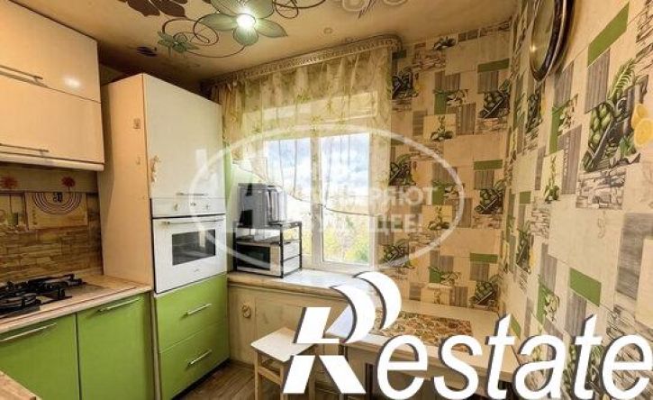 3-комн квартира улица Смышляева, 104,  д. 104