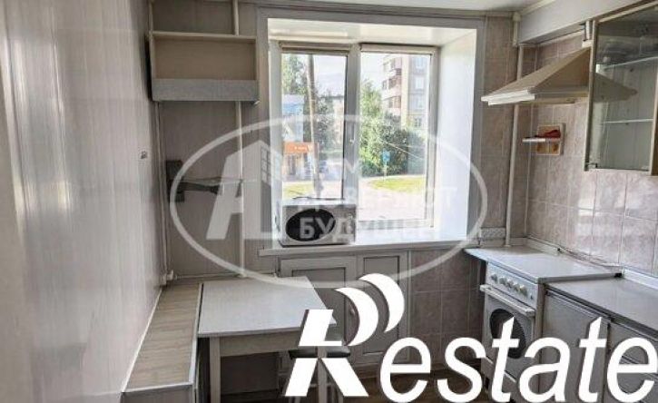 1-комн квартира улица Парижской Коммуны, 54,  д. 54