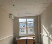 офис 17.7 кв м Приморский бульвар, 32/1