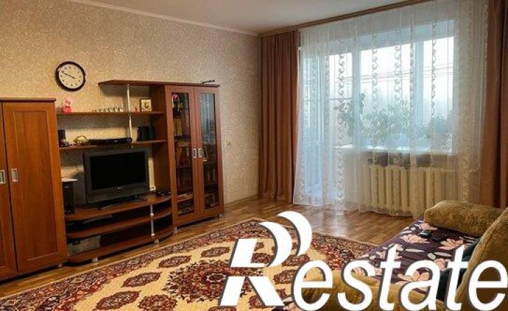 2-комн квартира улица Парижской Коммуны, 54,  д. 54