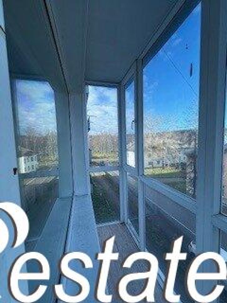 3-комн квартира улица Орджоникидзе, 1,  д. 1