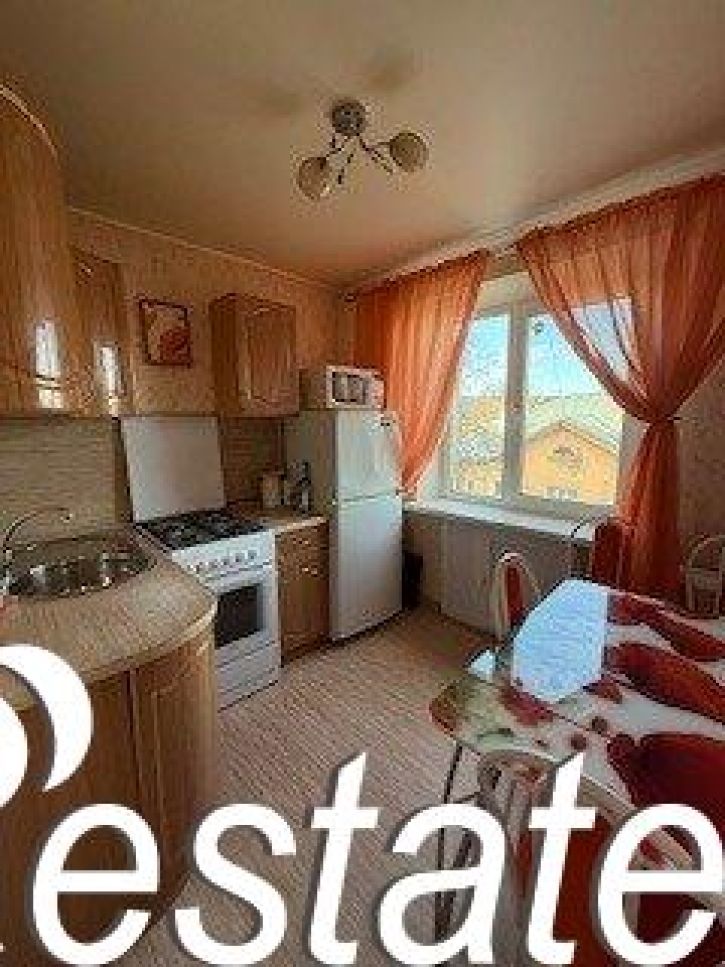 3-комн квартира улица Орджоникидзе, 1,  д. 1