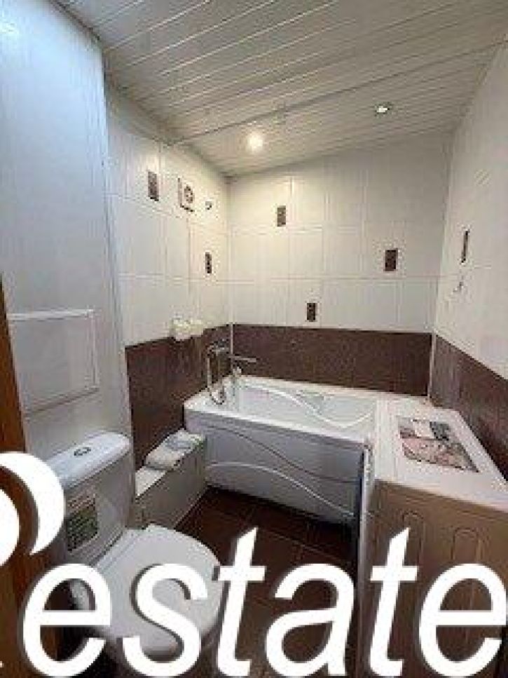 3-комн квартира улица Орджоникидзе, 1,  д. 1