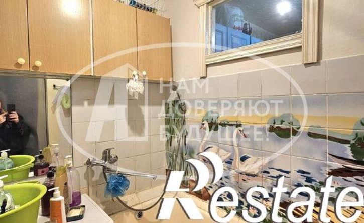 3-комн квартира улица Декабристов, 3/1,  д. 3/1