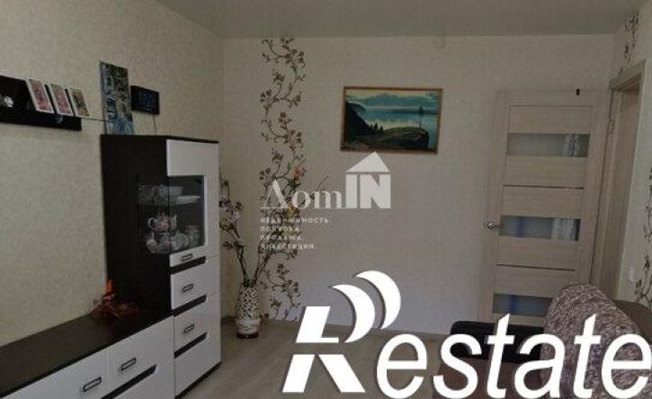 2-комн квартира улица Декабристов, 3/2,  д. 3/2
